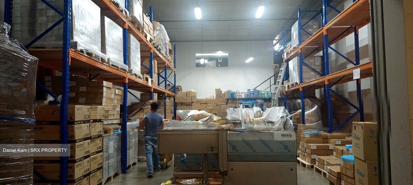 New Upper Changi Road (D16), Factory #497185211